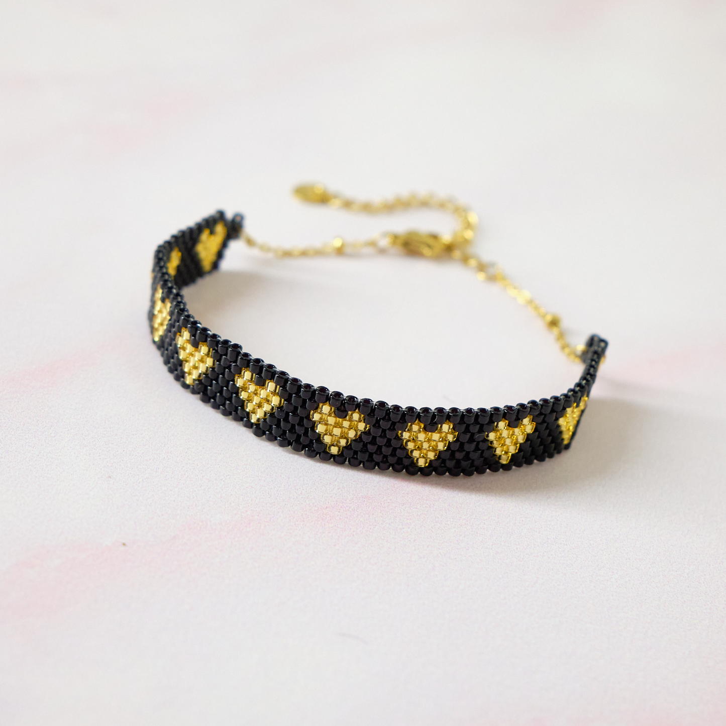 Pulsera Miyuki Corazones - Negro